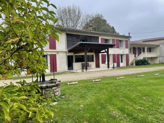  Maison � vendre 9 pi�ces 327 m�