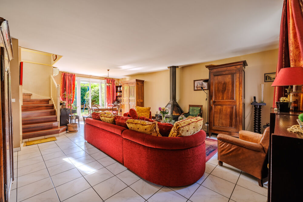 MAISON FAMILIALE - 166 m2 - ELANCOURT