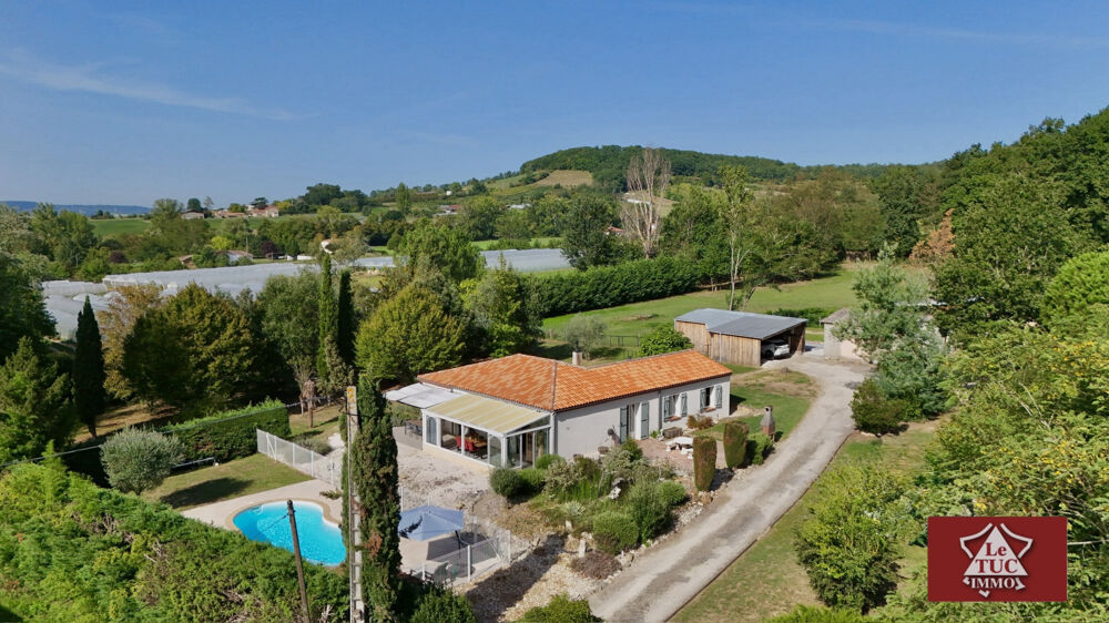 Vente Maison Maison de plain pied, piscine chauffée avec installations équestres St sylvestre sur lot