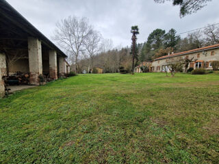  Ferme � vendre 10 pi�ces 300 m�