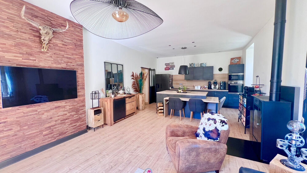 CHATILLON SUR SEINE :Appartement moderne de 130m2 proche du centre ville au coeur de la nature sur 2 hectares
