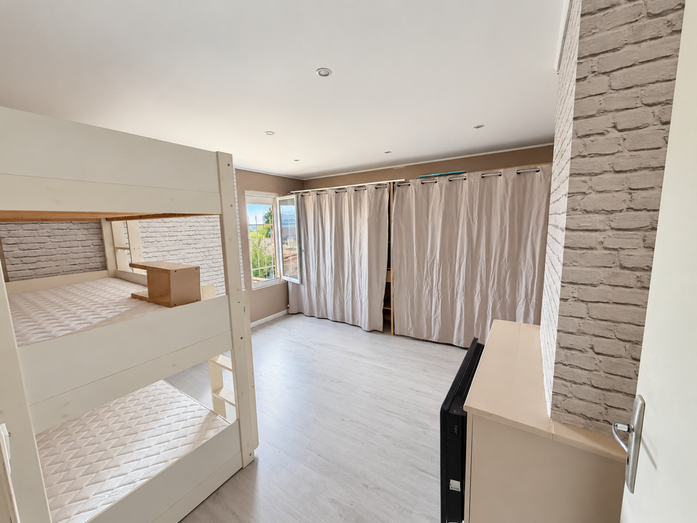 Vente Appartement Saint-André-de-Cubzac - T2 en duplex avec jardin privatif, proche du centre-ville St andre de cubzac