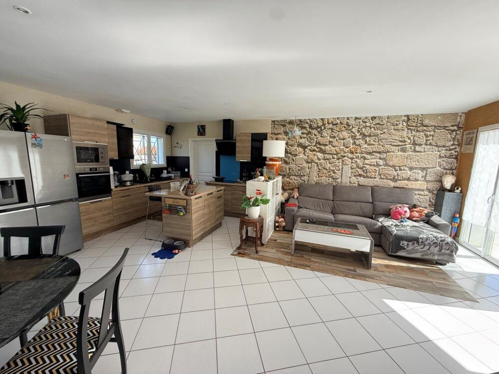 Vente Maison ST SAVIN MAISON AVEC TROIS CHAMBRES St savin