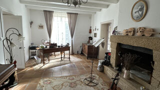  Propri�t�/ch�teau � vendre 6 pi�ces 200 m�