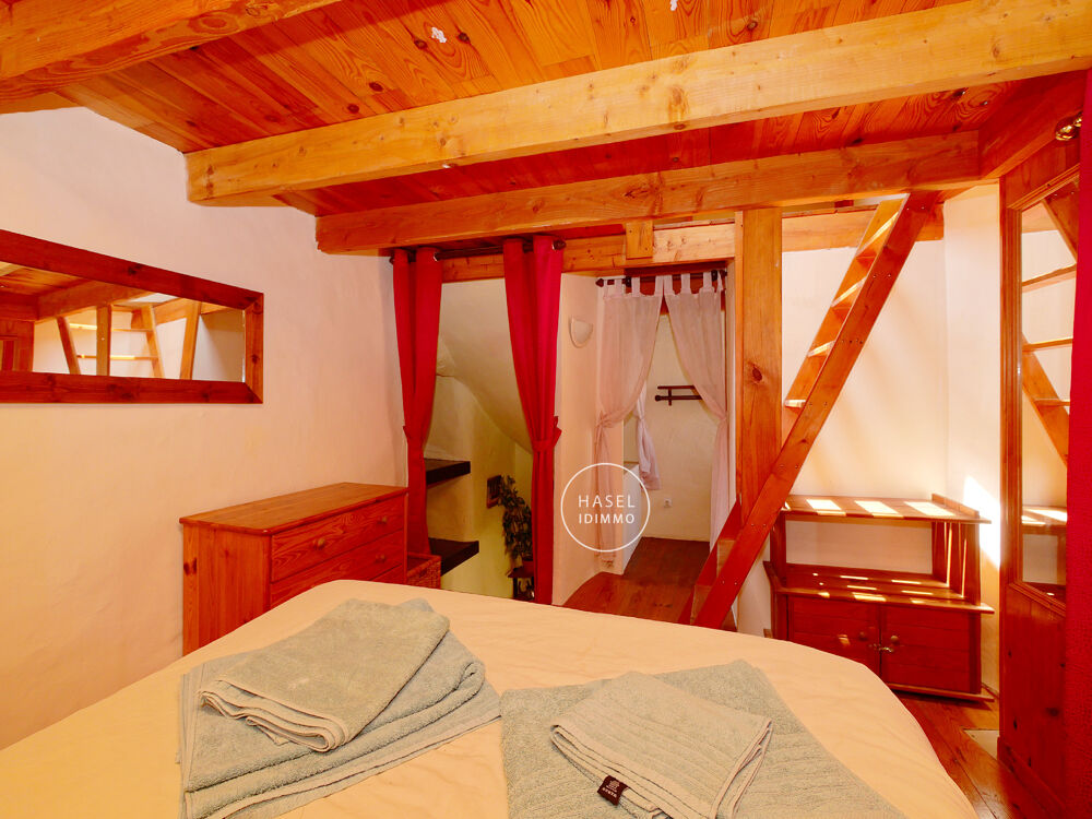 Jolie maison de village au calme dans le centre historique