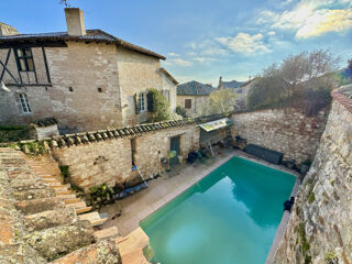  Maison � vendre 8 pi�ces 308 m�