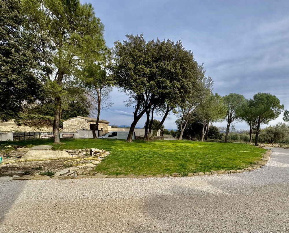 Mas Provençal avec piscine et grand garage