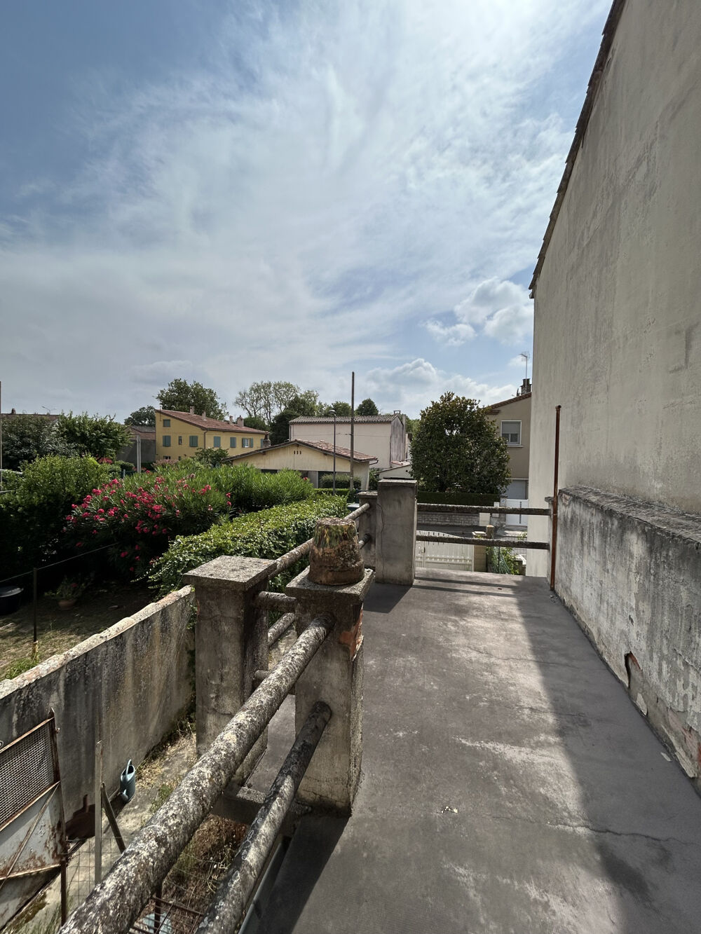 Vente Maison Maison entièrement à rénover avec jardin . Castelnaudary