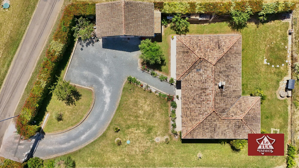 Maison contemporaine, 3 chambres avec garage et terrain