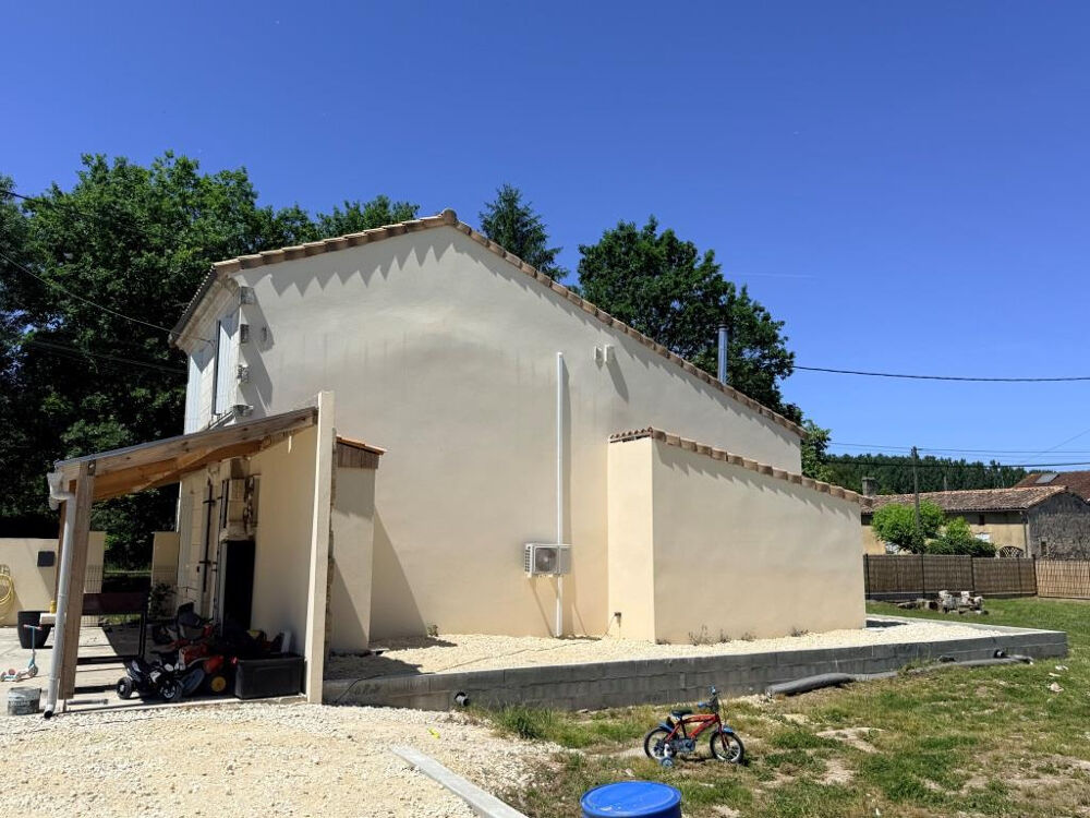 ST YZAN DE SOUDIAC MAISON 3 CHAMBRES sur 1000 m2