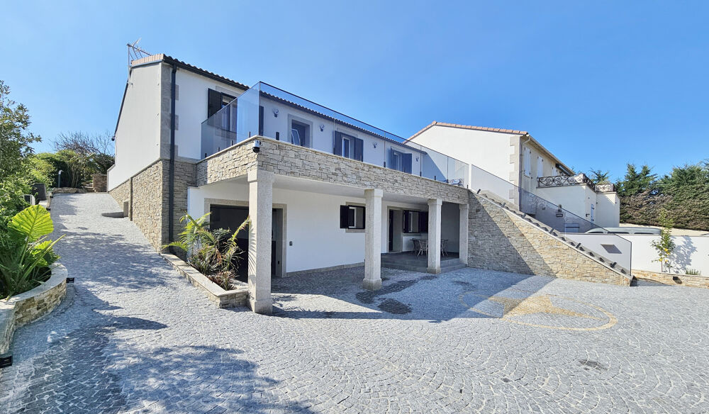 AJACCIO Mezzavia Superbe villa F4 + F2 avec piscine
