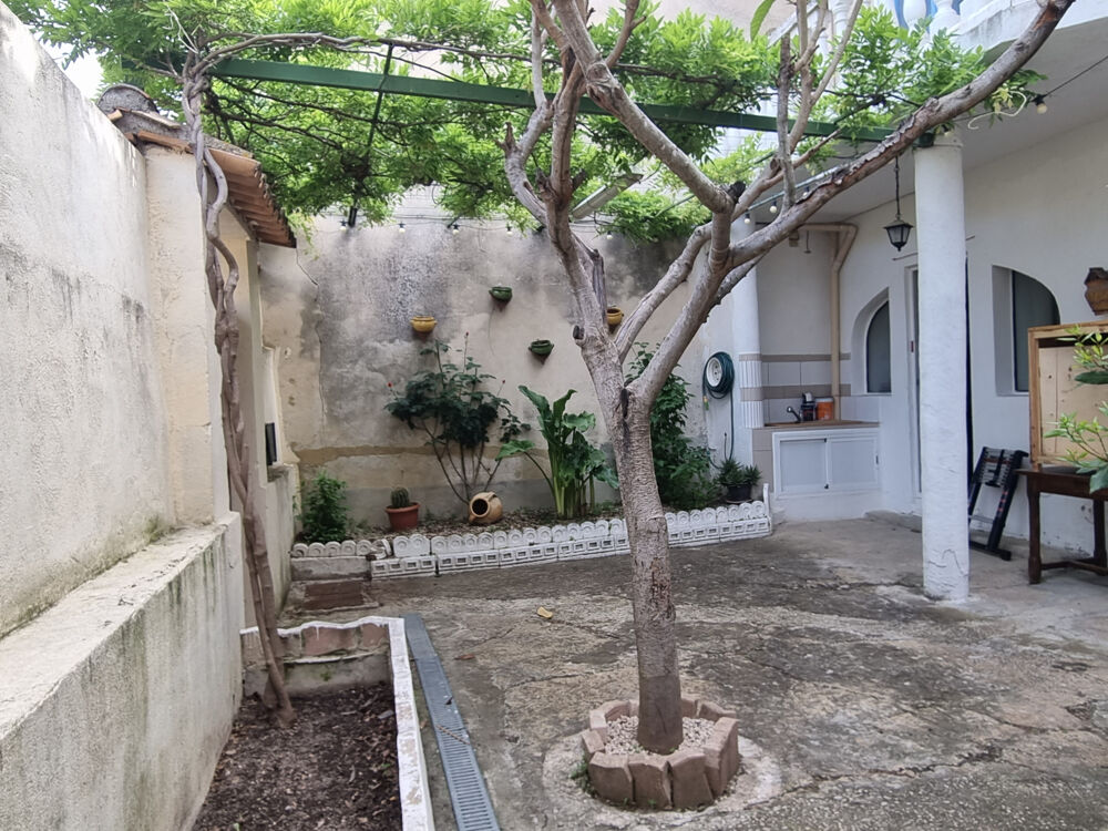 A vendre ensemble immobilier COURTHEZON 84