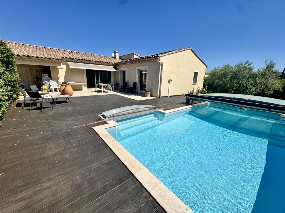 Villa 137 m2. avec piscine sur terrain de 1000 m2