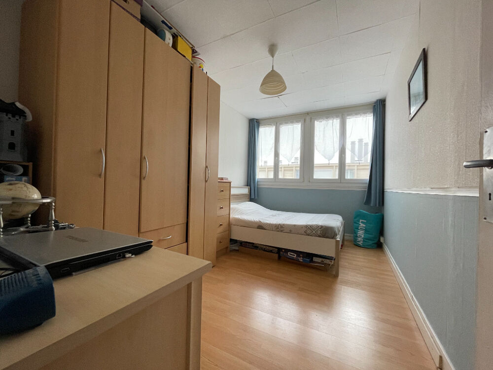 Vente Appartement TRES BEL APPARTEMENT DE 66 M2 REFAIT A NEUF SITUE AU 4ème ETAGE D'UN IMMEUBLE DE STANDING Beauvais