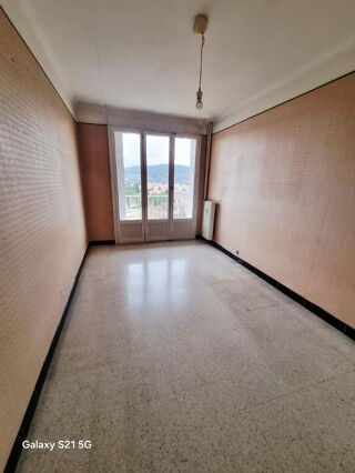  Appartement � vendre 5 pi�ces 86 m�