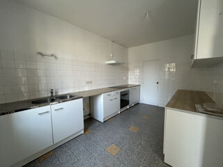  Maison à louer 3 pièces 98 m²