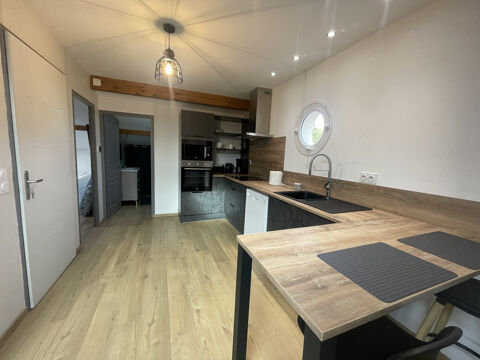   Appartement situ dans proprit scurise avec place de parking Appartement - 2 pice(s) - 39 m