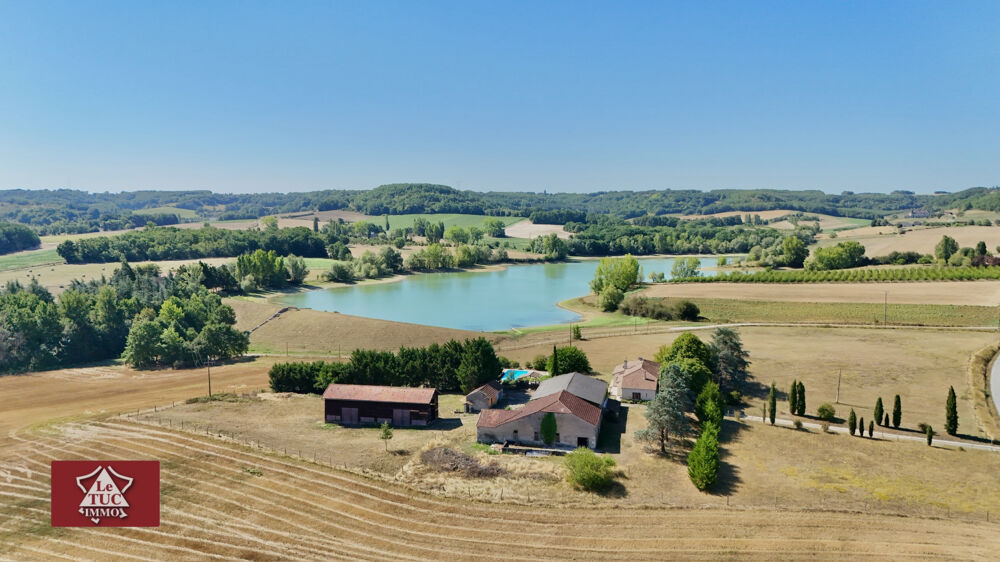Propriété équestre avec piscine et dépendances.