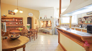  Propri�t�/ch�teau � vendre 10 pi�ces 447 m�