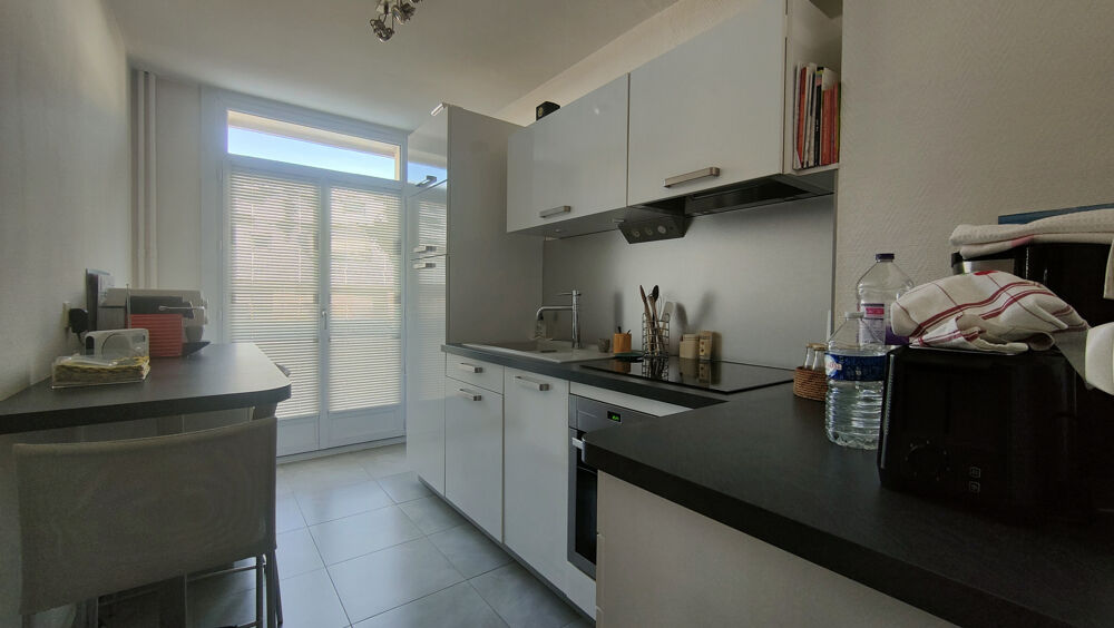 Location Appartement PLEIN CENTRE VILLE, MAGNIFIQUE APPARTEMENT DE 80 M2 HAB  REFAIT A NEUF AVEC GRAND BALCON A DEUX PAS DE LA GARE Beauvais