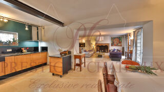  Maison à vendre 11 pièces 300 m²