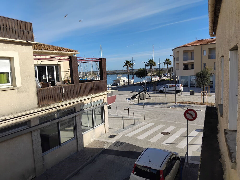 Appartement rénové 4 pièces avec grande terrasse et garage