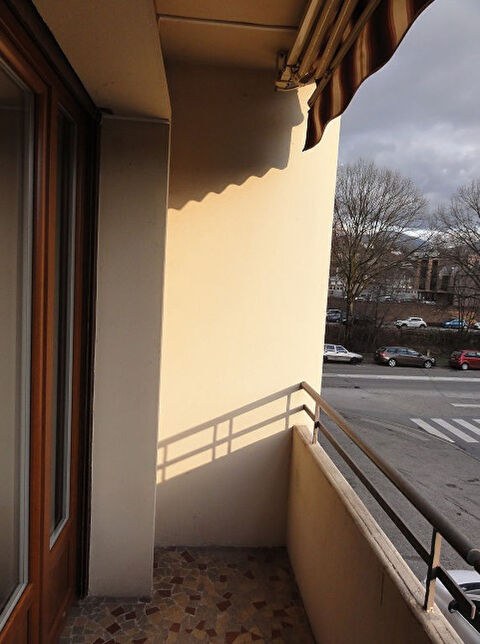  Appartement � louer 2 pi�ces 51 m�