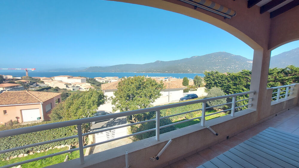 Immobilier de prestige : maison en vente terrasse à Propriano