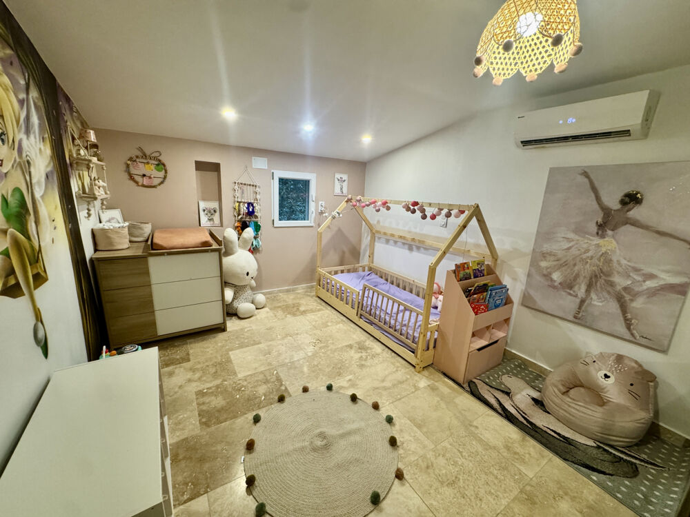  vendre  Maison Suze-la-Rousse (26790)