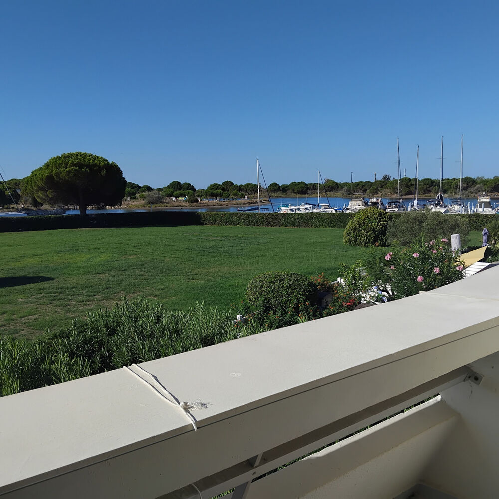 Vente Appartement Produit rare avec vue incroyable sur une grande pelouse et canal Le grau du roi