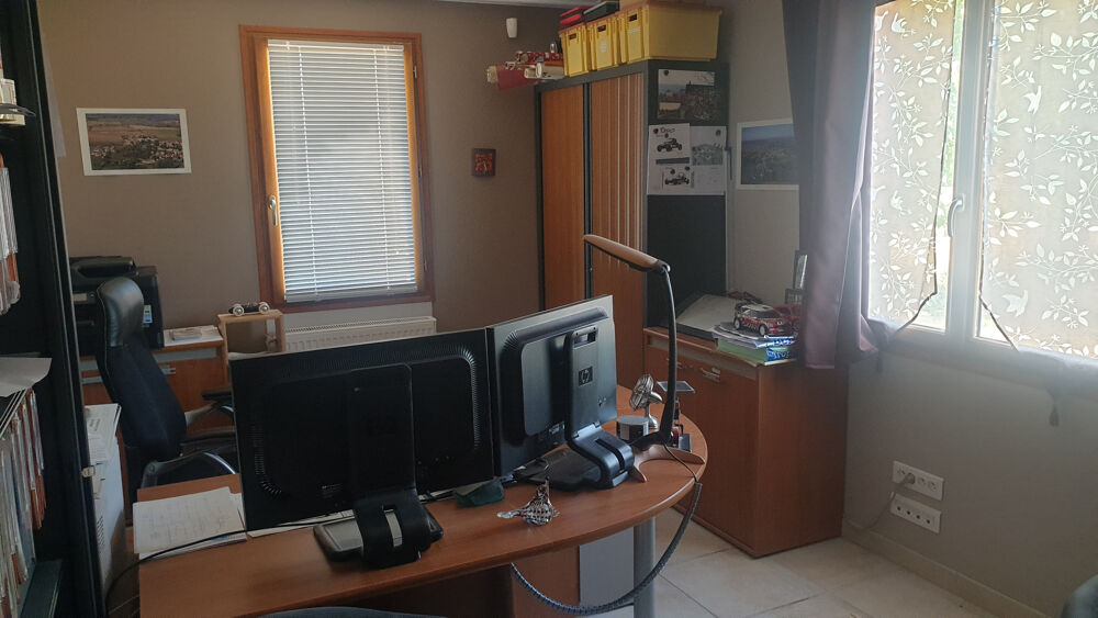  vendre  Proprit/chteau Lyon 8