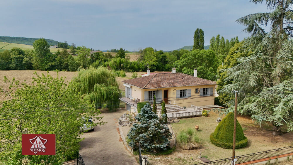 Maison 4 chambres avec garages et jardin
