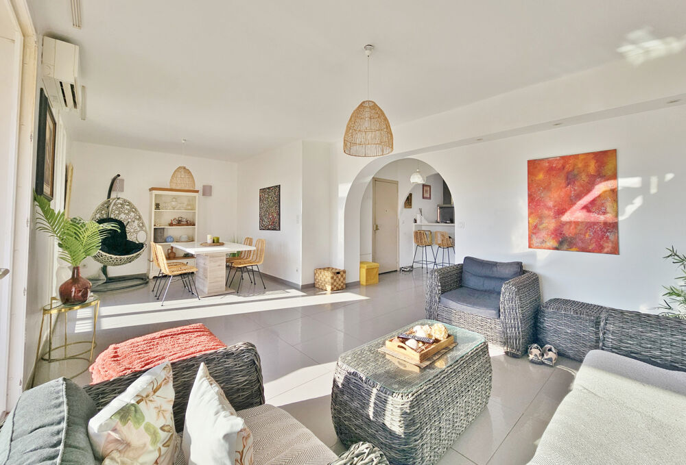 Vente Appartement AJACCIO Finosello - Superbe T3 rénové vue mer Ajaccio