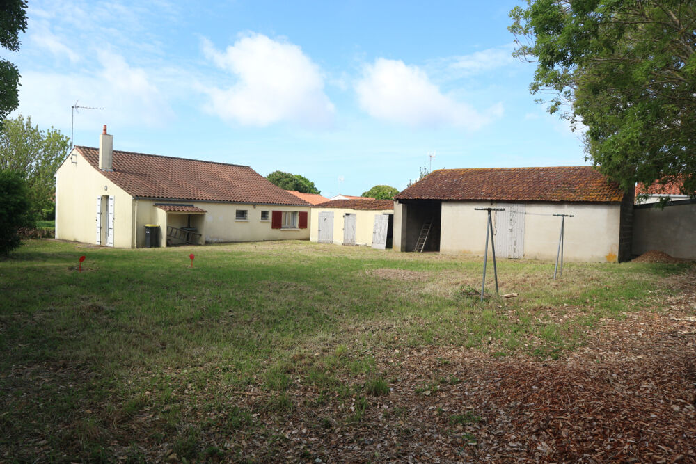Vente Terrain DEPENDANCE SUR MAGNIFIQUE TERRAIN CONSTRUCTIBLE DE 481 M2 . A 10 MN DU CENTRE DE LA ROCHELLE ET A 5 MN DU PORT La rochelle