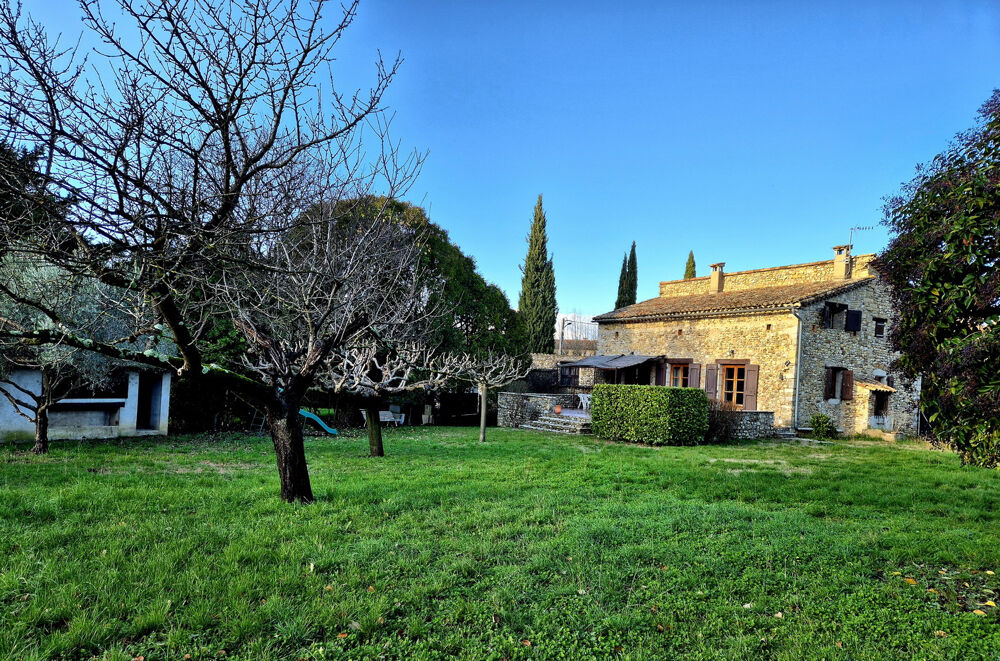 Mas en pierre de charme à Lézan 150 m2 terrain 1674 m2