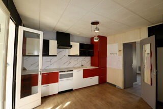  Maison � vendre 6 pi�ces 100 m� Semussac