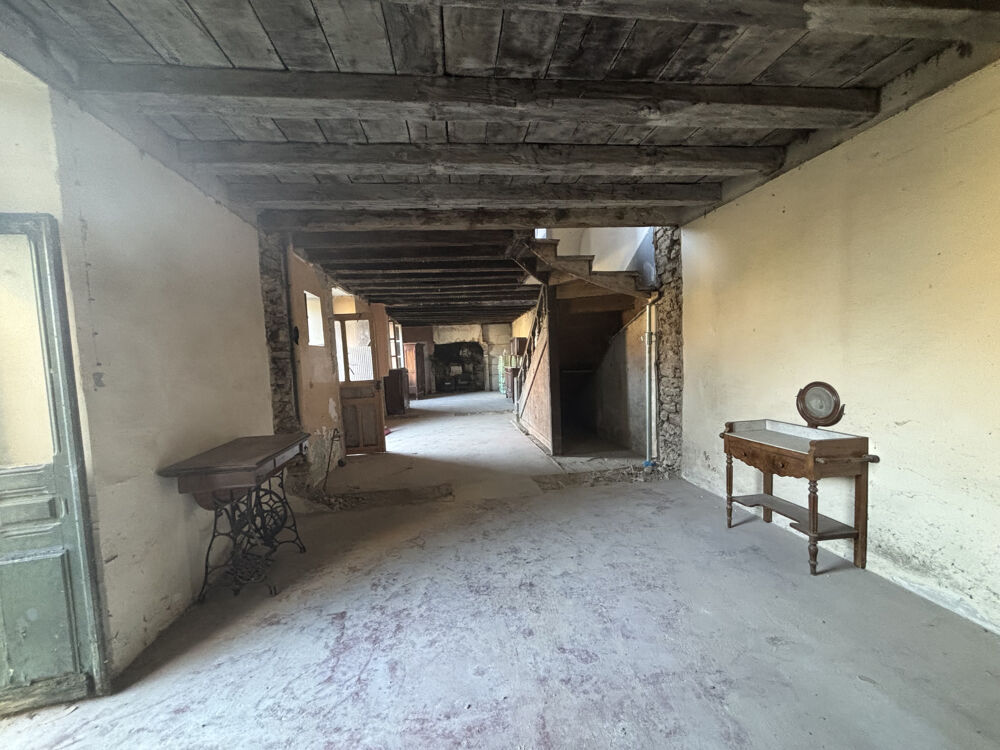 Vente Maison AUBE( 10) Proche de Bar/Seine : Ancien corps de ferme à rénover de 100m2 avec terrain et dépendances Avirey lingey