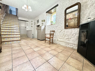  Maison � vendre 8 pi�ces 308 m�