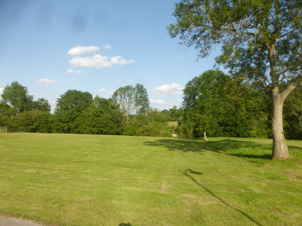 Vente Terrain A 20 MN DE BEAUVAIS OUEST, DEUX BEAUX TERRAINS À BÂTIR VIABILISÉS AVEC FIBRE ET TOUT À L'ÉGOÛT DE 580 m2 Beauvais