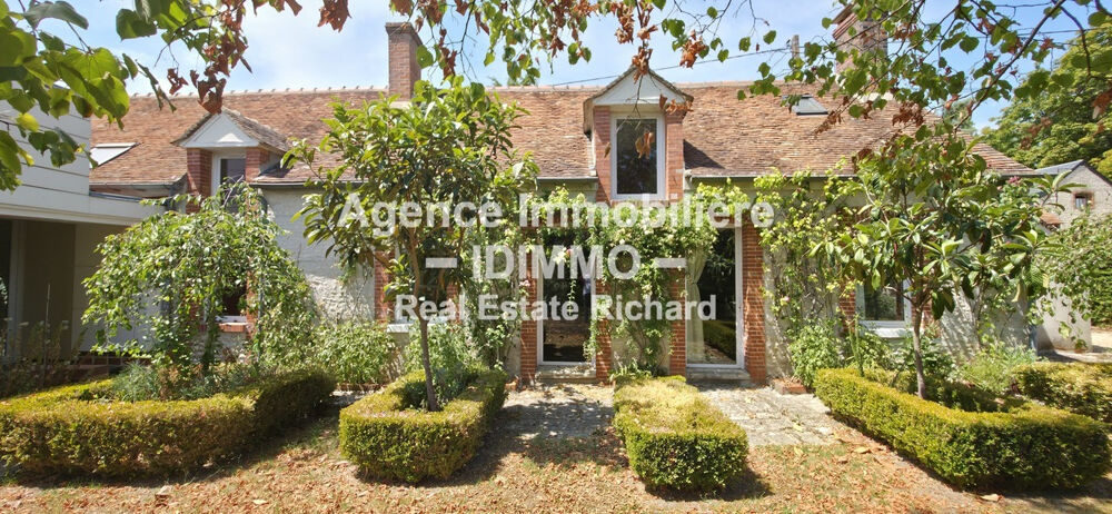 EN EXCLUSIVITÉ VÉRITABLE BIJOU AU STYLE MAISON D'ARCHITECTE 202 m2 habitables à CHAPELON 45270