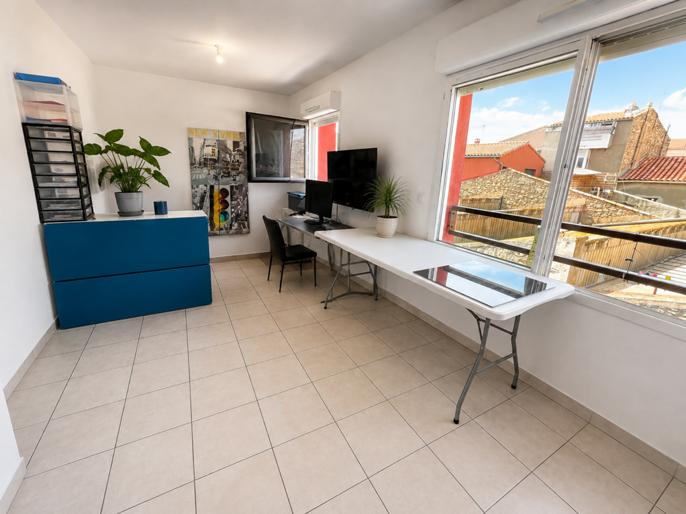 Vente Appartement VENTE INVESTISSEMENT T1 BIS DERNIER ETAGE QUAI DE BOSC A SETE Sete