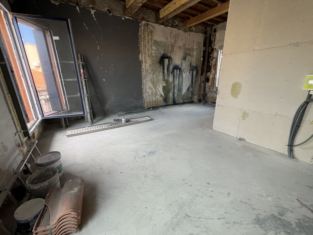 Vente Appartement VENTE GRAND T1 EN PLATEAU AVEC POSSIBILITE MARCHE DE TRAVAUX QUARTIER ILE SUD A SETE Sete