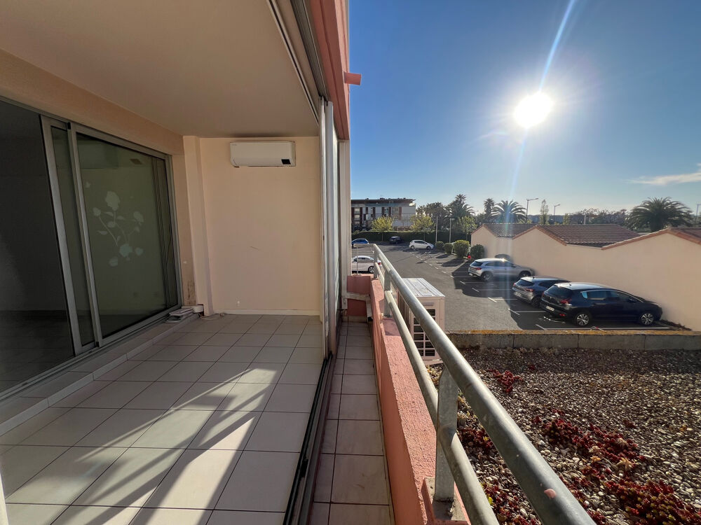 Vente Appartement VENTE TYPE 2 CABINE + GARAGE EN SUS QUARTIER LES QUILLES A SETE Sete