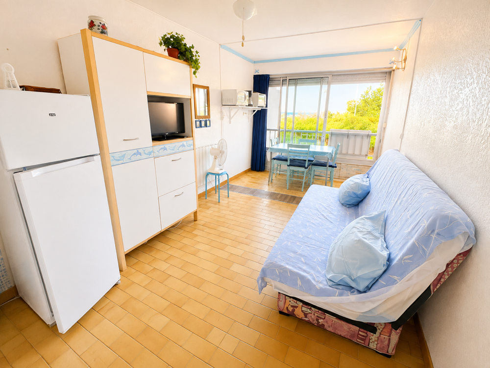 Vente Appartement VENTE STUDIO CABINE + PARKING FACE A LA MER QUARTIER CORNICHE A SETE Sete