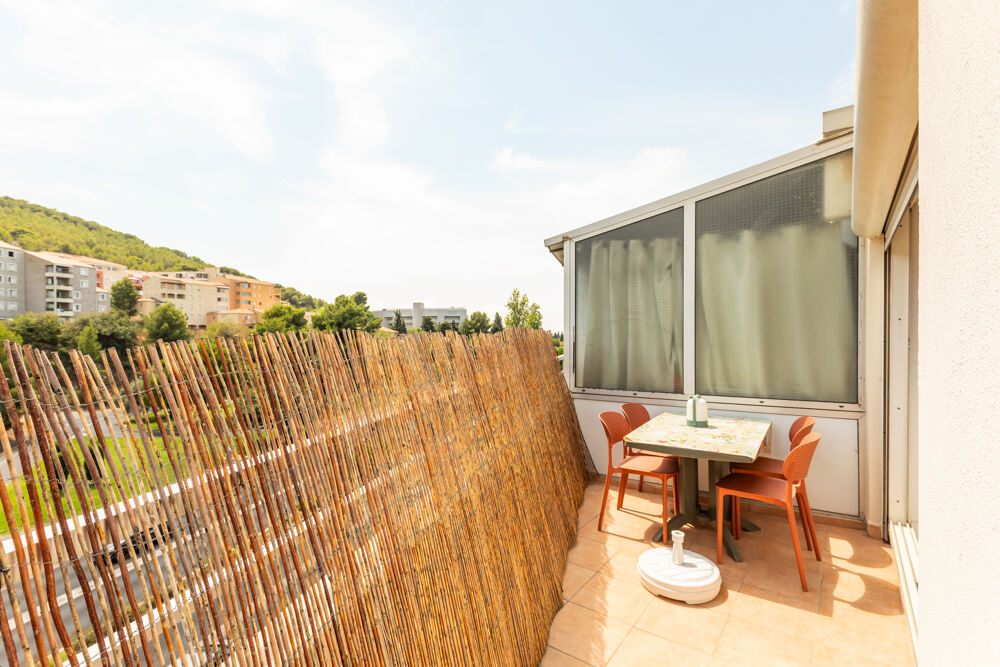 VENTE TYPE 3 REFAIT A NEUF + PARKING + CAVE QUARTIER LES METAIRIES A SETE