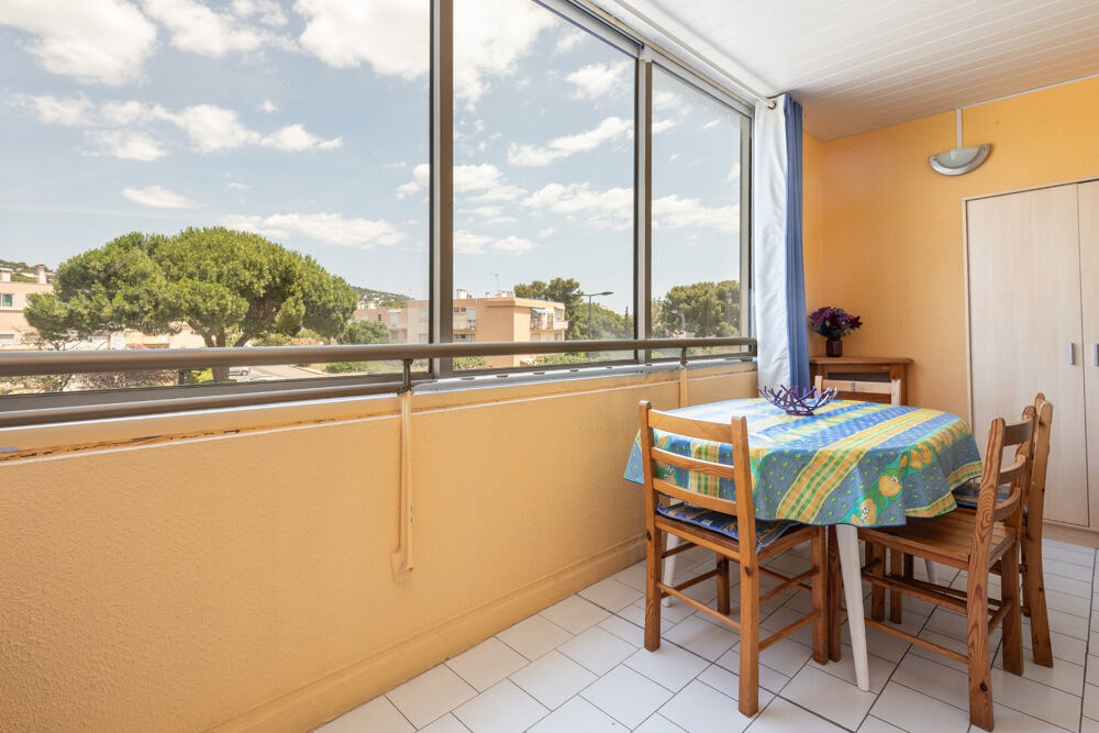 VENTE STUDIO CABINE AUX QUILLES A SETE