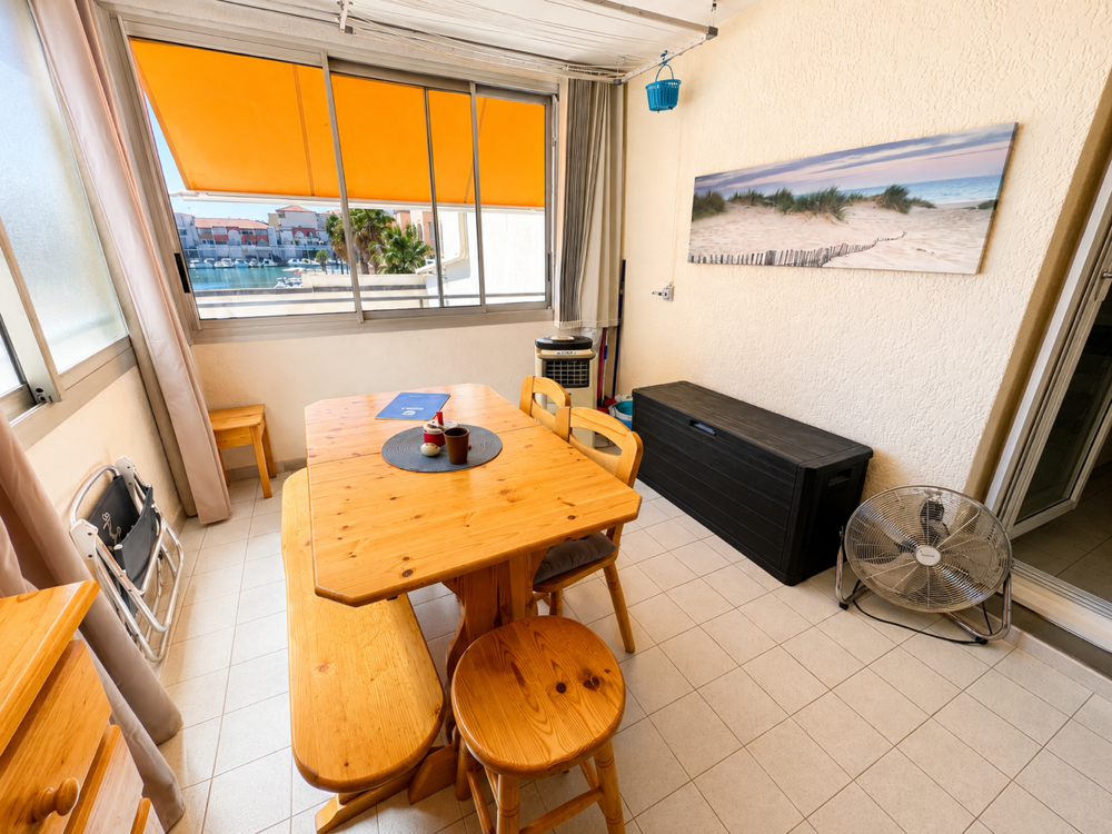 Vente Appartement VENTE GRAND TYPE 2 VUE MARINA QUARTIER LES QUILLES A SETE Sete