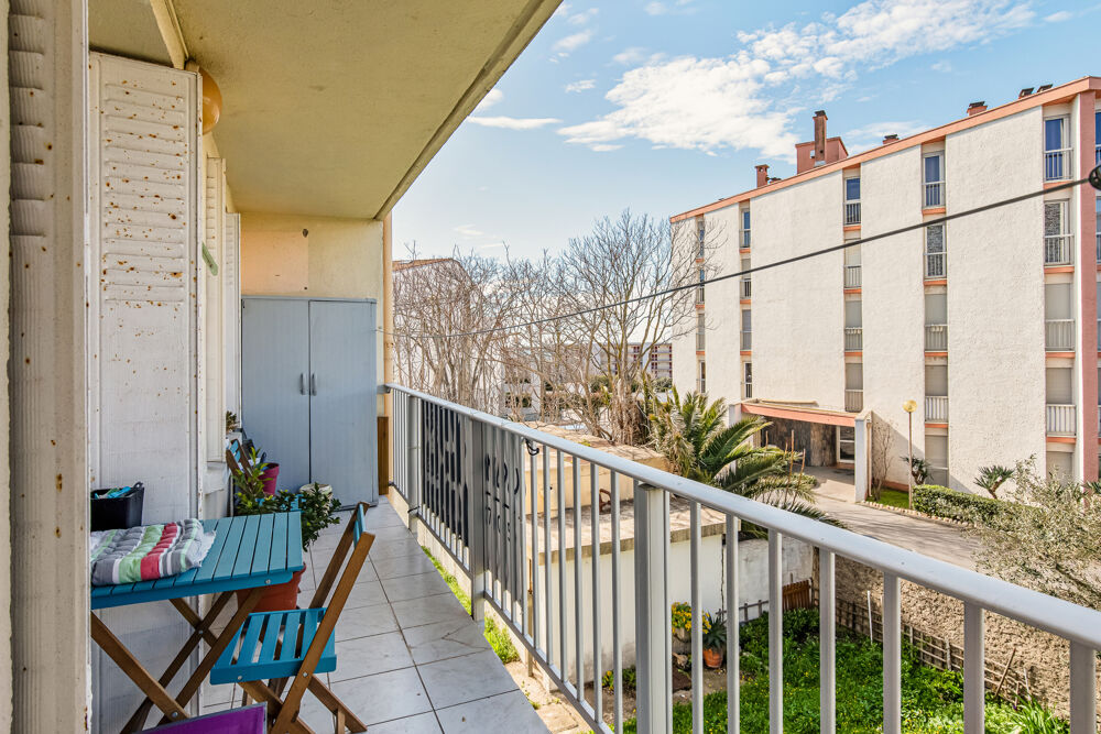 VENTE TYPE 4 + CELLIER QUARTIER CORNICHE A SETE