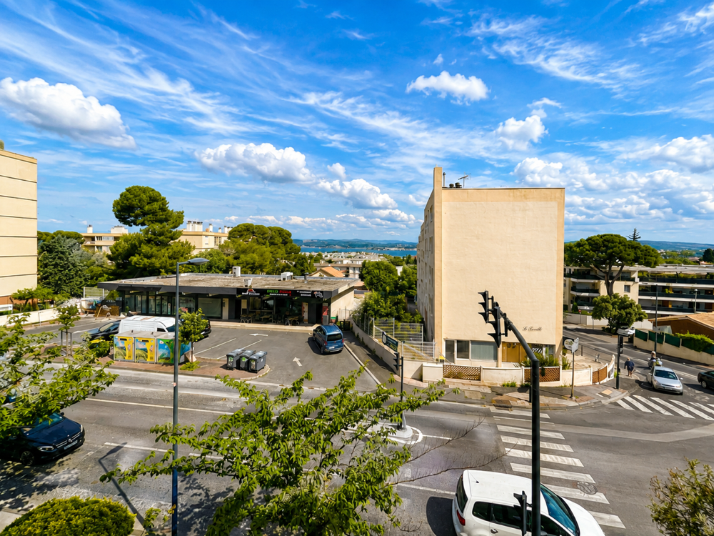 VENTE TYPE 3 + PARKING + GARAGE EN SUS QUARTIER CHATEAU VERT A SETE