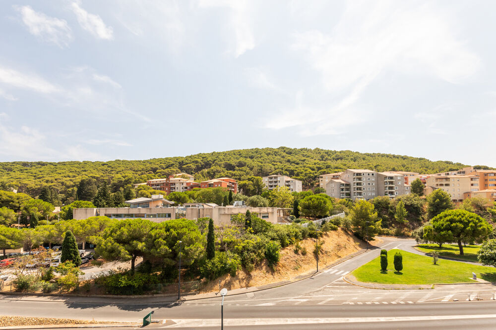 VENTE TYPE 3 REFAIT A NEUF + PARKING + CAVE QUARTIER LES METAIRIES A SETE